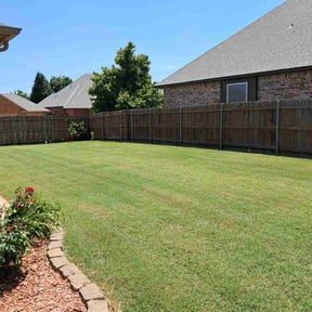 lawn maintenance by Loven My Lawn, LLC reviewed on April 15, 2024