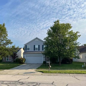 residential landscaping by Exquisite Lawn & Grounds reviewed on August 18, 2025