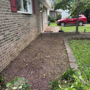 Flower Bed Weeding by Dan's Lawn &amp; Landscaping reviewed on July 25, 2026