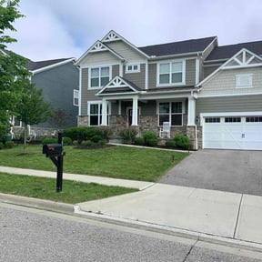 yard care by Luxury Finish Lawn care reviewed on August 16, 2025