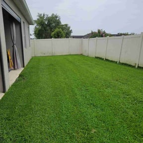 yard maintenance by N&J Lawn Care reviewed on August 15, 2025
