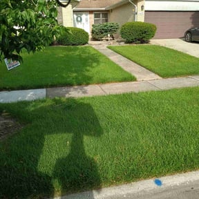 residential landscaping by GarcÃa-G lawn care service LLC reviewed on August 18, 2025