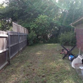 Leaf Removal by ASAIC Mowing Service LLC reviewed on September 26, 2025