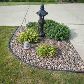 Bush Trimming by Jay Jay &amp; W Landscaping LLC reviewed on November 10, 2025