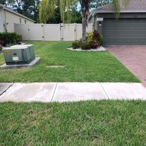gardening service by Jay Jay & W Landscaping, LLC reviewed on August 15, 2025