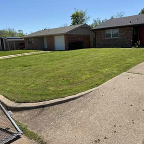 landscaping by T.R. Integrated Services reviewed on August 20, 2025