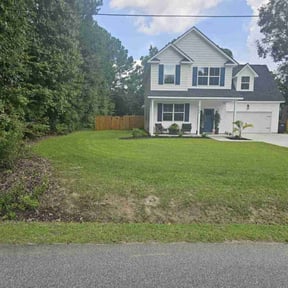 residential landscaping by < Average Joe’s Landscaping reviewed on August 16, 2025