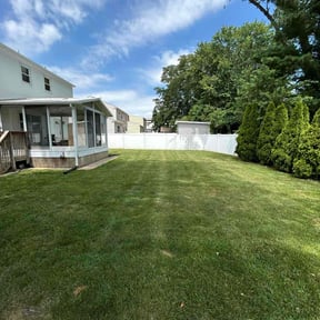gardening service by Pristine Properties LHS reviewed on August 17, 2025