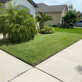 landscaping by John's Landscaping reviewed on November 9, 2017
