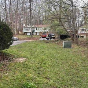 Leaf Removal by RC lawn care reviewed on September 11, 2026
