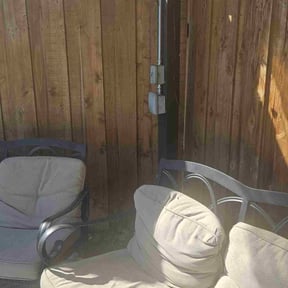 Bush Trimming by Oak Landscaping reviewed on October 23, 2025