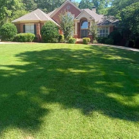 gardening service by Multi Purpose Lawncare reviewed on December 25, 2025