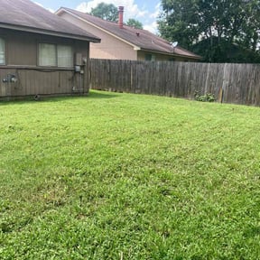 lawn care by Anton Lawn Care reviewed on August 15, 2018
