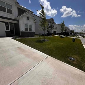 gardening service by Affordable Lawncare Solutions LLC reviewed on August 16, 2025