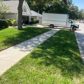 gardening service by United Hands Royalty Lawn Care reviewed on May 20, 2025