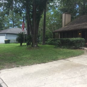 Bush Trimming by Charlie&#039;s property maintenance, llc reviewed on August 19, 2025