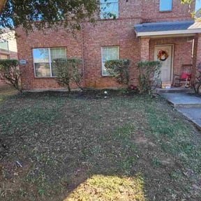 Bush Trimming by Mako Property Solutions, LLC reviewed on November 26, 2025