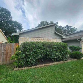 Bush Trimming by JM Lawn and Maintenance reviewed on May 7, 2026
