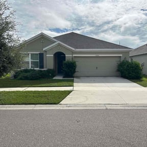 yard work by Holy Hands GroundsKeeping LLC reviewed on August 19, 2025