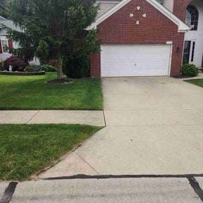 lawn care services by Tonio&#039;s magic hands llc reviewed on August 20, 2025