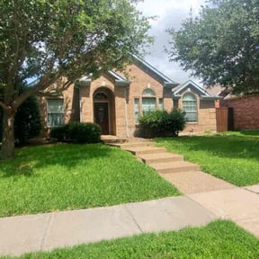 yard care by Bent Twig Landscape reviewed on December 3, 2025