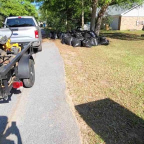 Leaf Removal by MLS Investment Group reviewed on September 21, 2025