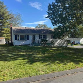 Bush Trimming by Louisiana LawnWorks reviewed on November 8, 2025