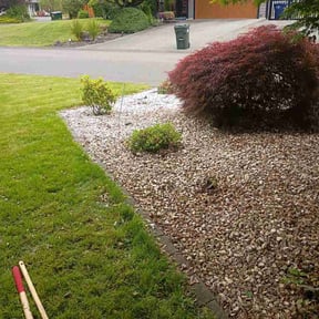 Flower Bed Weeding by Bay Land &amp; Trees Llc. reviewed on May 19, 2026