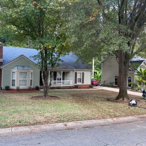 Leaf Removal by Jays Lawn Care reviewed on August 19, 2025