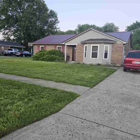 Long Grass Cleanup by BluGrass Groomers Lawn Care reviewed on August 20, 2025