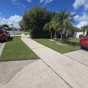 yard maintenance by Kats Kutz reviewed on November 20, 2025