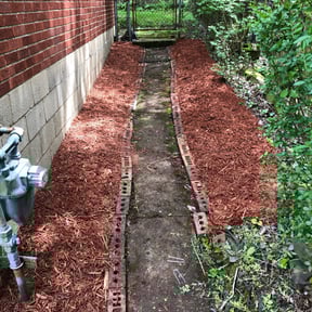 Flower Bed Weeding by Miles Lawncare reviewed on August 20, 2025