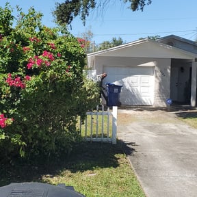 Bush Trimming by R&R work reviewed on August 20, 2025