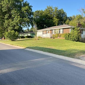yard care by Byers Lawn reviewed on August 19, 2025