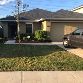Bush Trimming by Evan's Lawncare reviewed on August 19, 2025