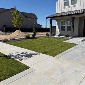 grass cutting by Clean Lawn Services, LLC reviewed on August 20, 2025