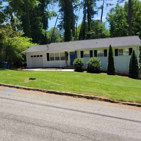 landscaping services by Zad's Lawn Worx reviewed on August 20, 2025