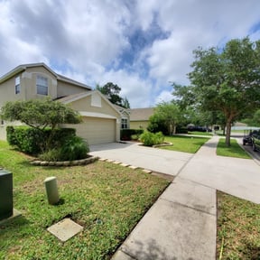 Bush Trimming by Garrett Landscaping reviewed on August 18, 2025