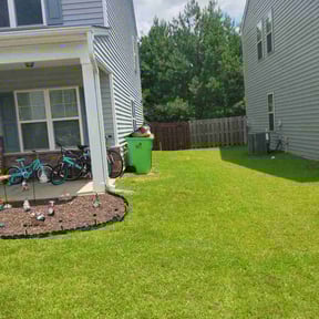 yard service by MJ Lawn reviewed on August 21, 2025