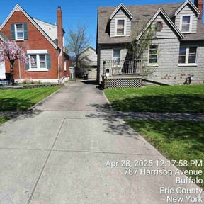 yard service by Ab Services lawncare reviewed on August 19, 2025