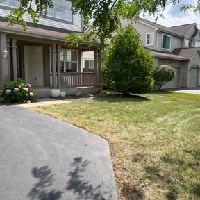Flower Bed Weeding by C&amp;S Lawn Services reviewed on July 31, 2026