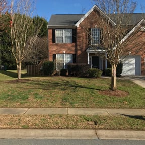 Leaf Removal by Father n Son git&#039;er done Handyman and lawn service reviewed on September 14, 2025