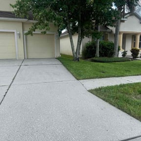 landscaping services by Cuttin it Close Lawn Care Service reviewed on August 19, 2025