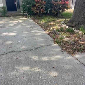 Bush Trimming by Christian Brothers Maintenance reviewed on March 26, 2026