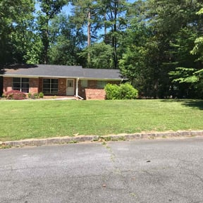 residential landscaping by STREET ROBINSON OPERATIONS MANAGEMENT reviewed on August 20, 2025