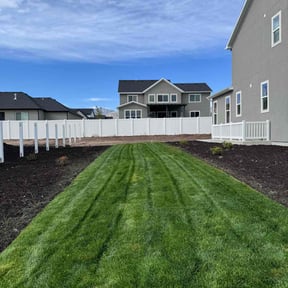grass maintenance by Lawn Squatch reviewed on October 2, 2023