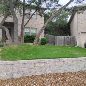 residential landscaping by Delbert Jones reviewed on August 20, 2025