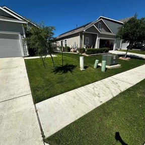 residential landscaping by UnlimitedGroundCare. reviewed on August 18, 2025