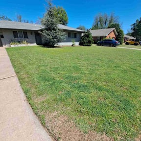 lawn care services by JT Lawn Care reviewed on August 18, 2025