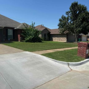 yard care by Okie Lawn and Landscape reviewed on August 18, 2025